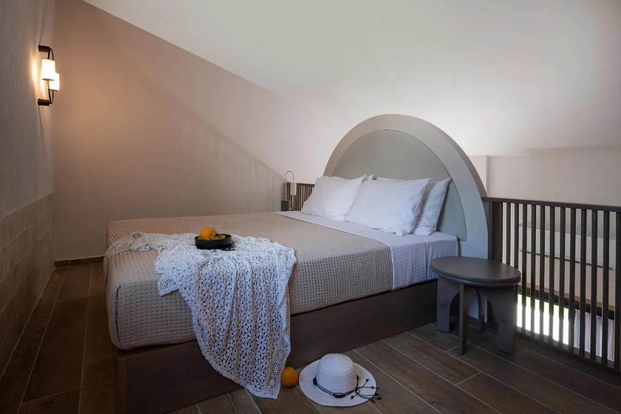 Callisti Suites Sarti Hotel